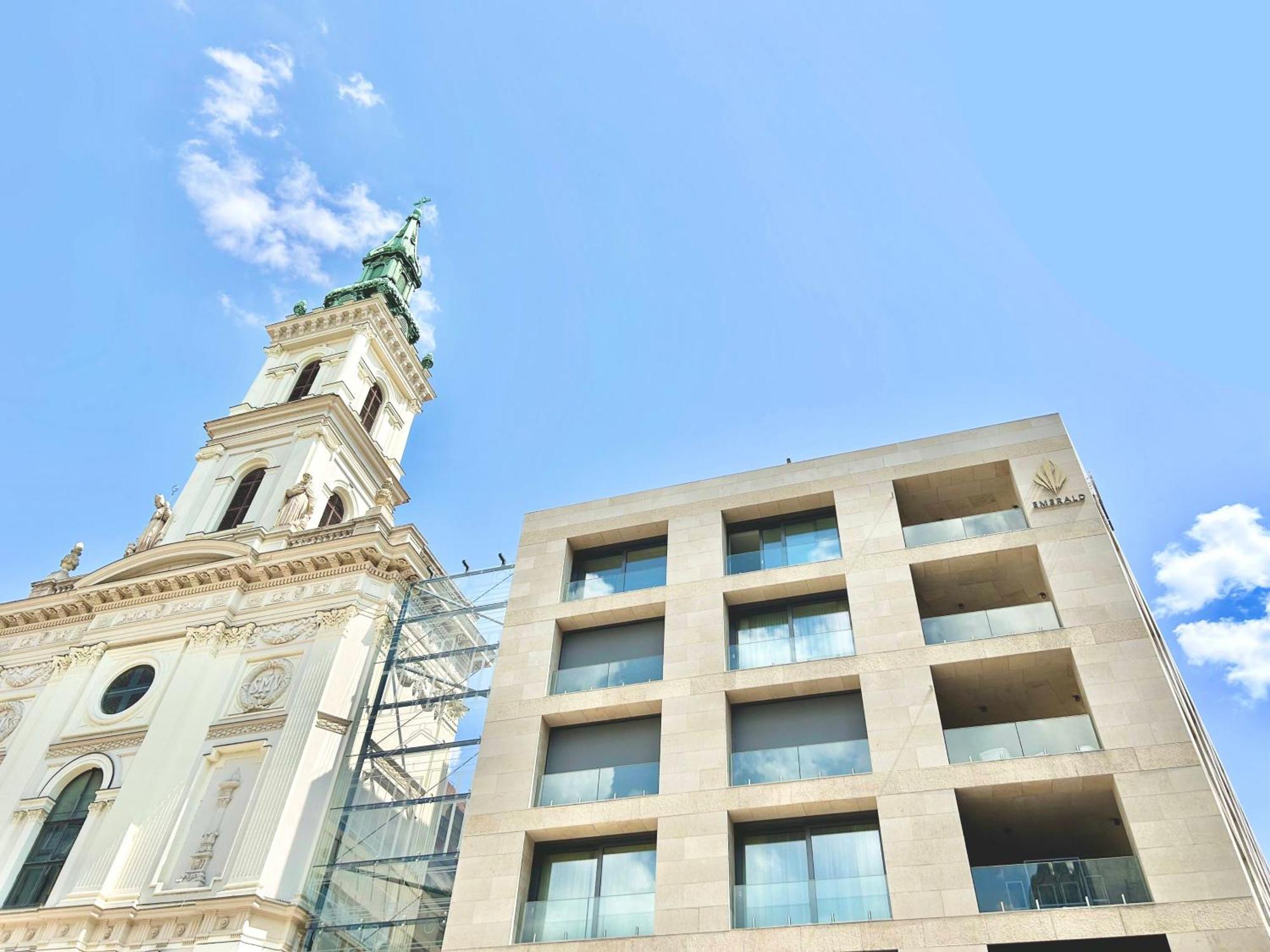 Emerald Residence Luxury Apartments Будапеща Екстериор снимка
