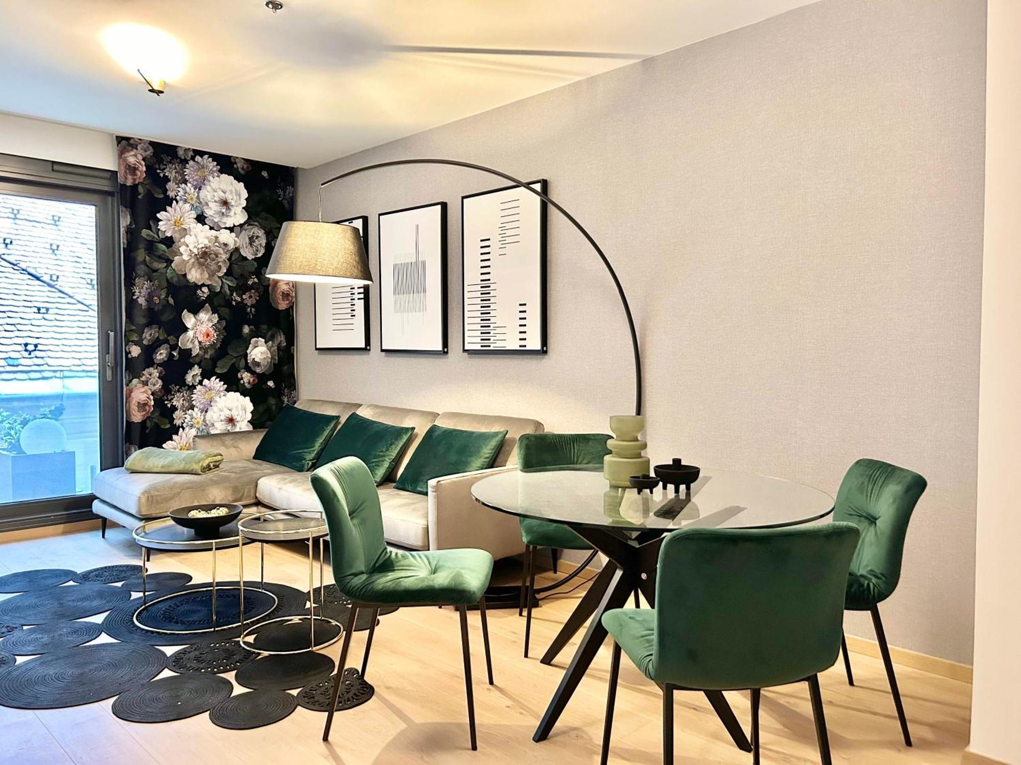 Emerald Residence Luxury Apartments Будапеща Екстериор снимка