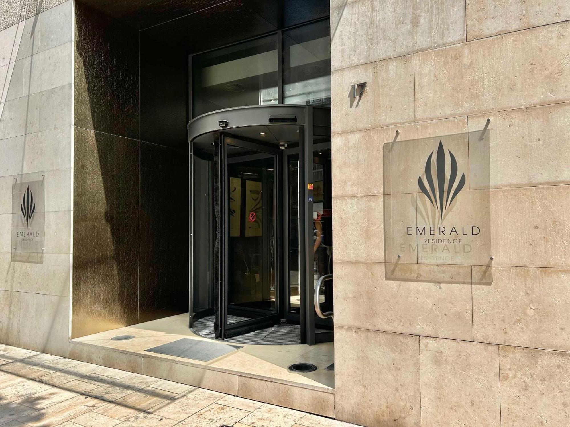 Emerald Residence Luxury Apartments Будапеща Екстериор снимка