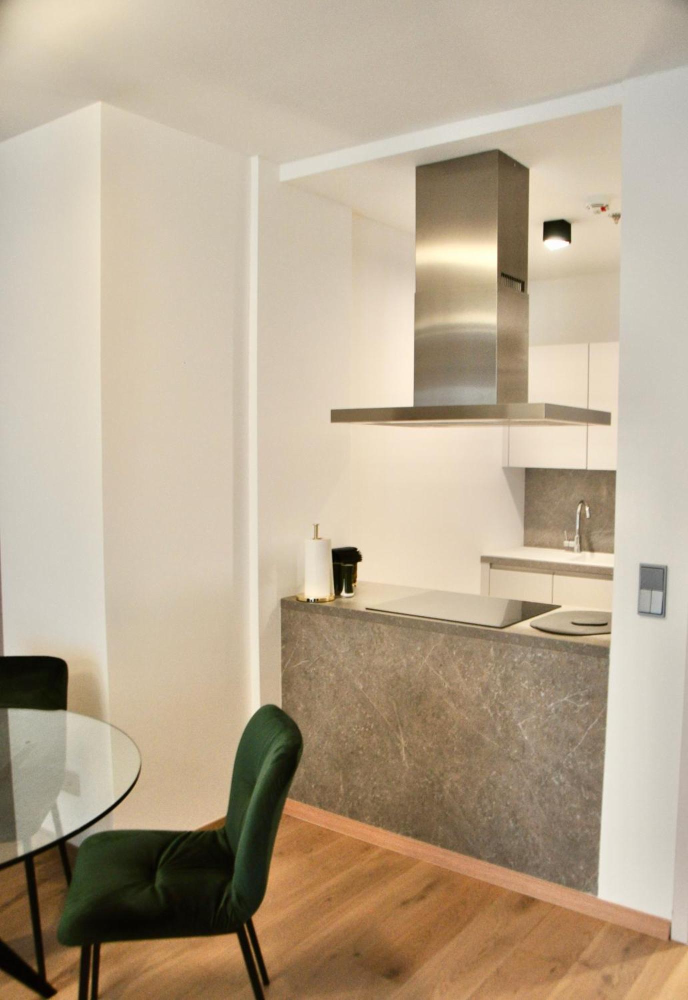 Emerald Residence Luxury Apartments Будапеща Екстериор снимка